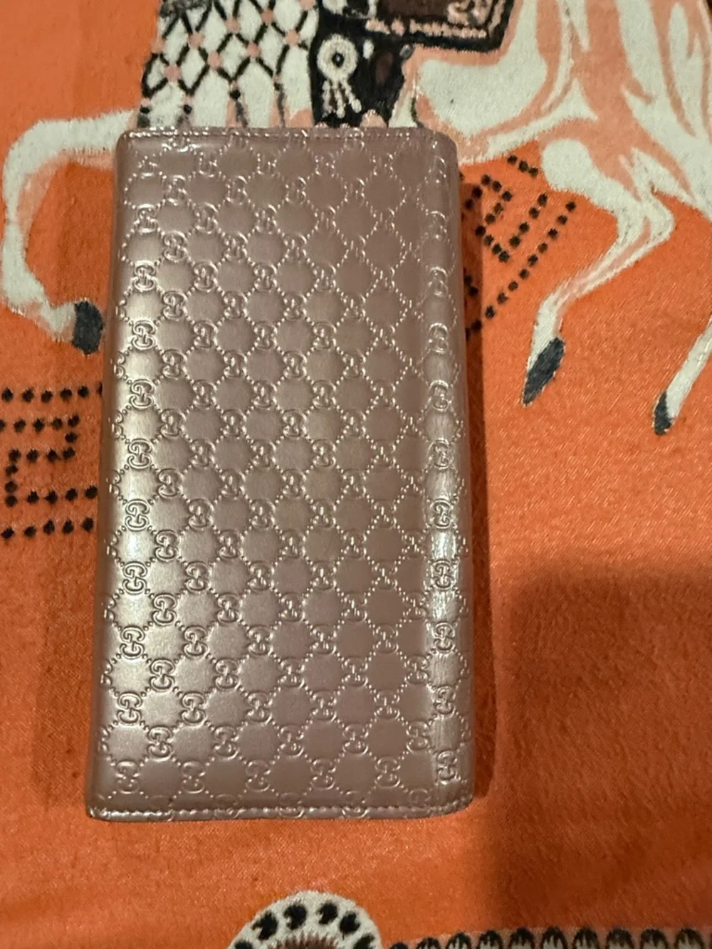 Gucci Embossed GG Continental Wallet in Dusty Rose Pink with Gold Accents - Picture 3 of 8